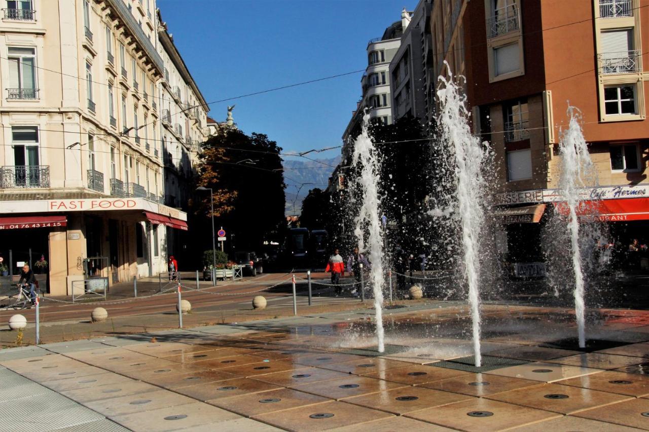 Grenoble Hyper-Centre + Wifi + Netflix Appartement Buitenkant foto
